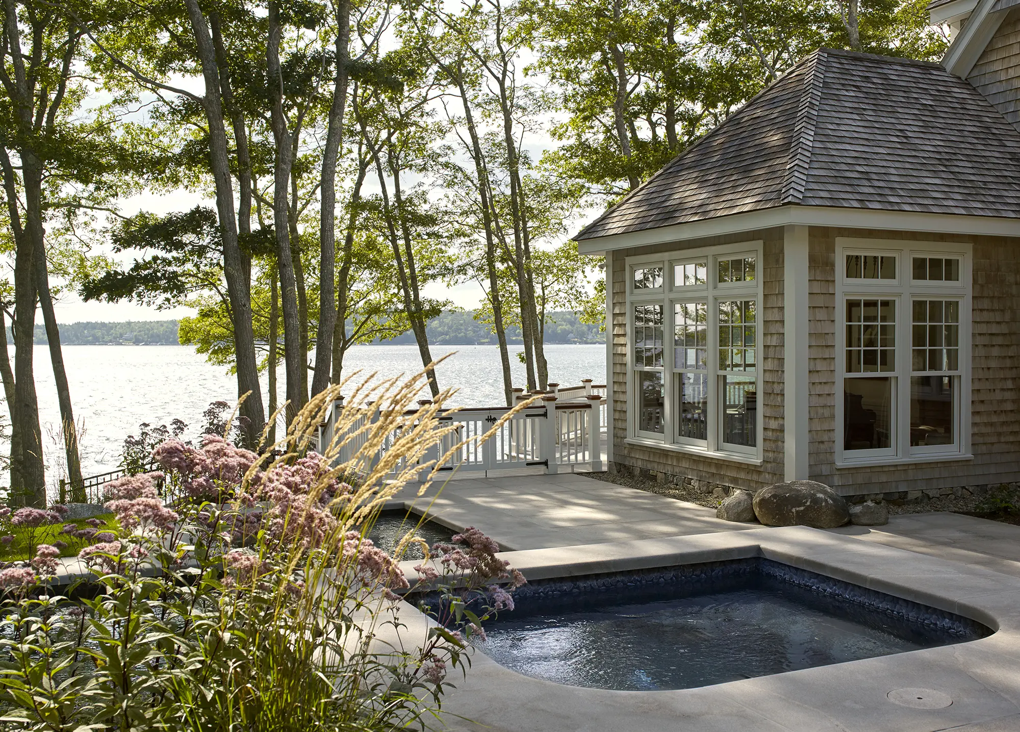 Outdoor patio and hot tub
