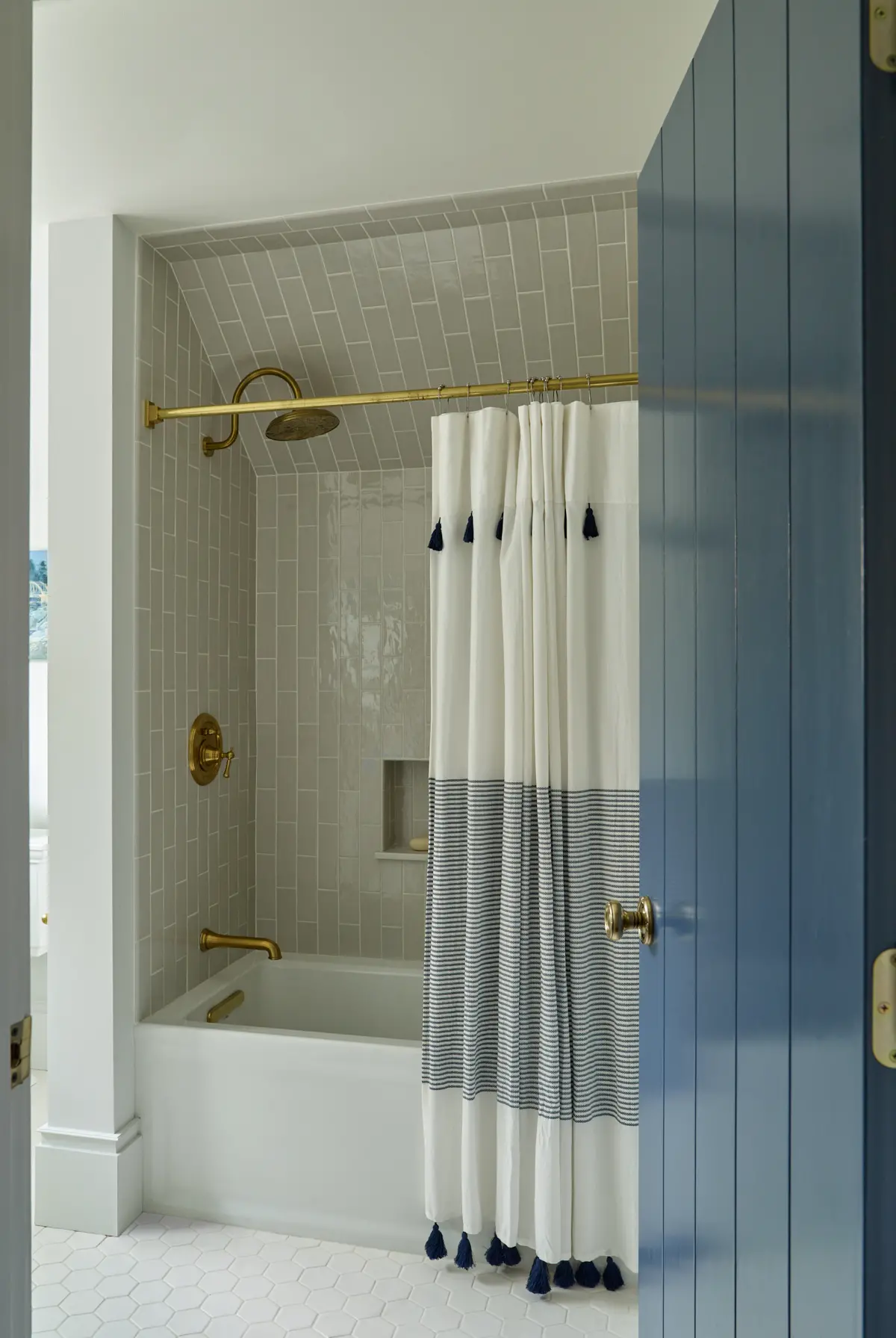 Gold detailed shower
