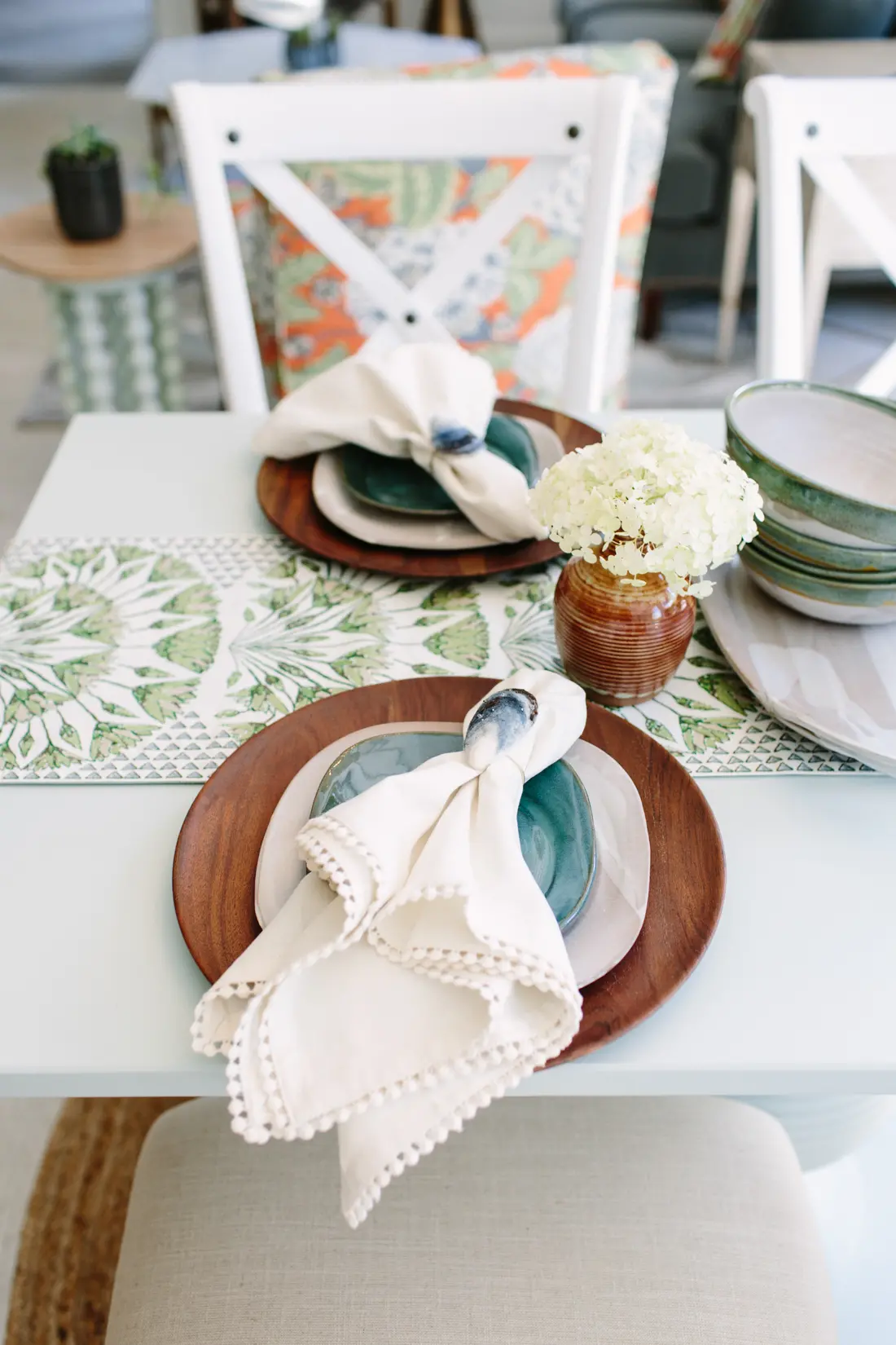 Dinning table setting