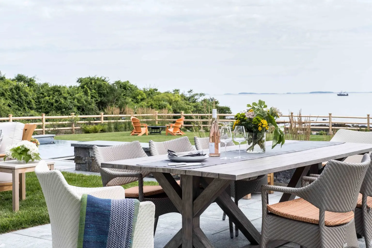 Outdoor dining on the coast of Maine